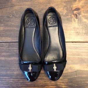 Tory Burch patent leather black flats with bow